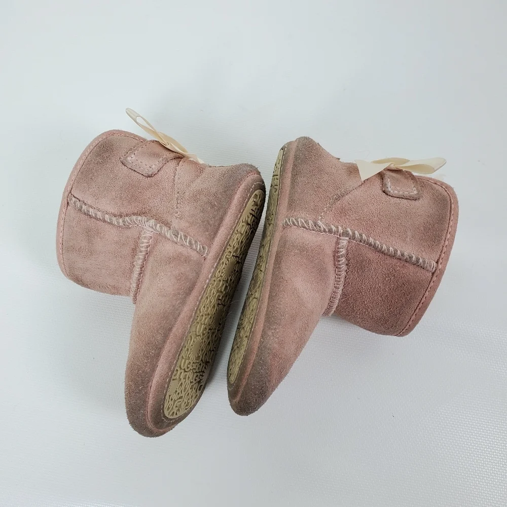 Ugg Baby Girl Bow Valcro Suede Sheep Sherling Boot Sz 4/5